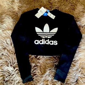 Adidas crop long sleeve. Size S